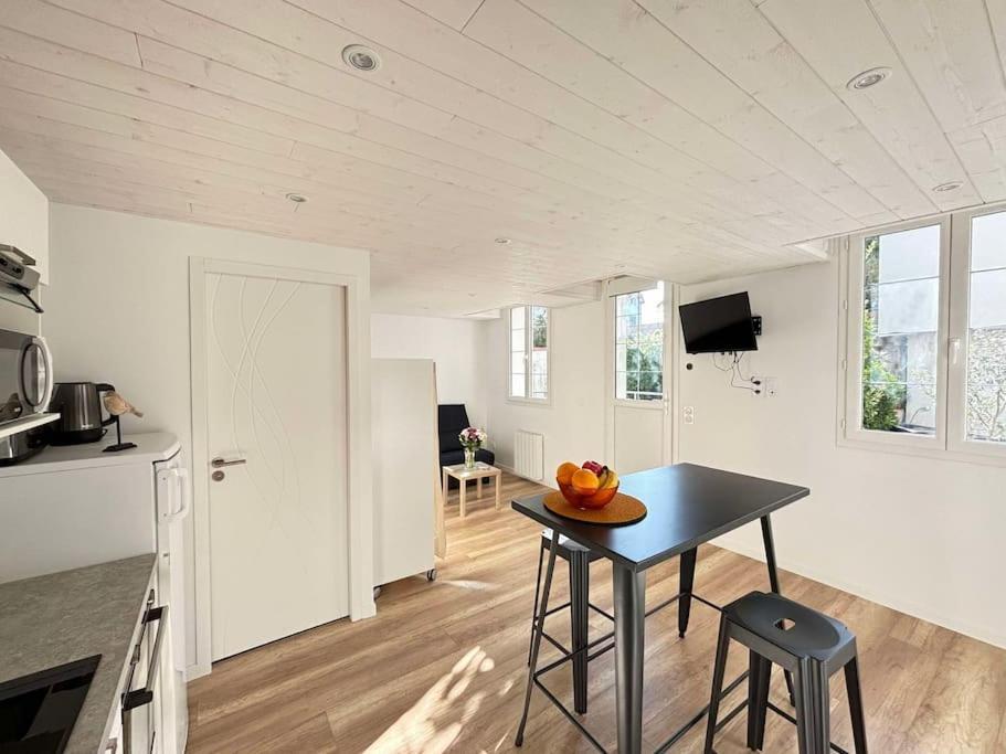L'Hirondelle, Studio Renove Au Coeur D'Arago Les Sables-dʼOlonne Extérieur photo